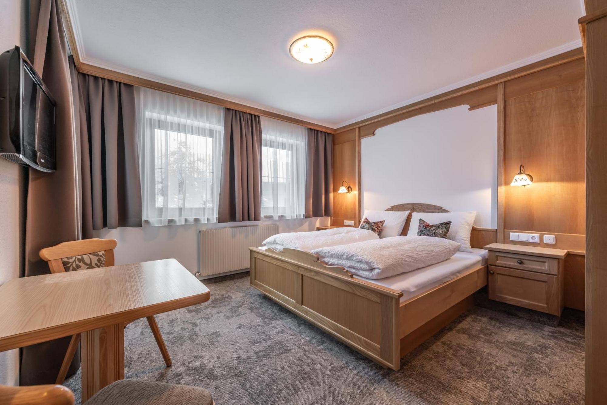 Penzinghof Apartment *